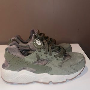 army green huarache